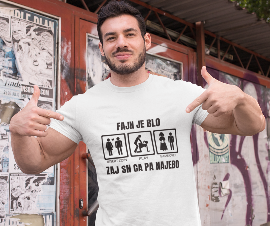 Majica - Fajn Je Blo, Zaj Sem Pa Ga Naj*bal