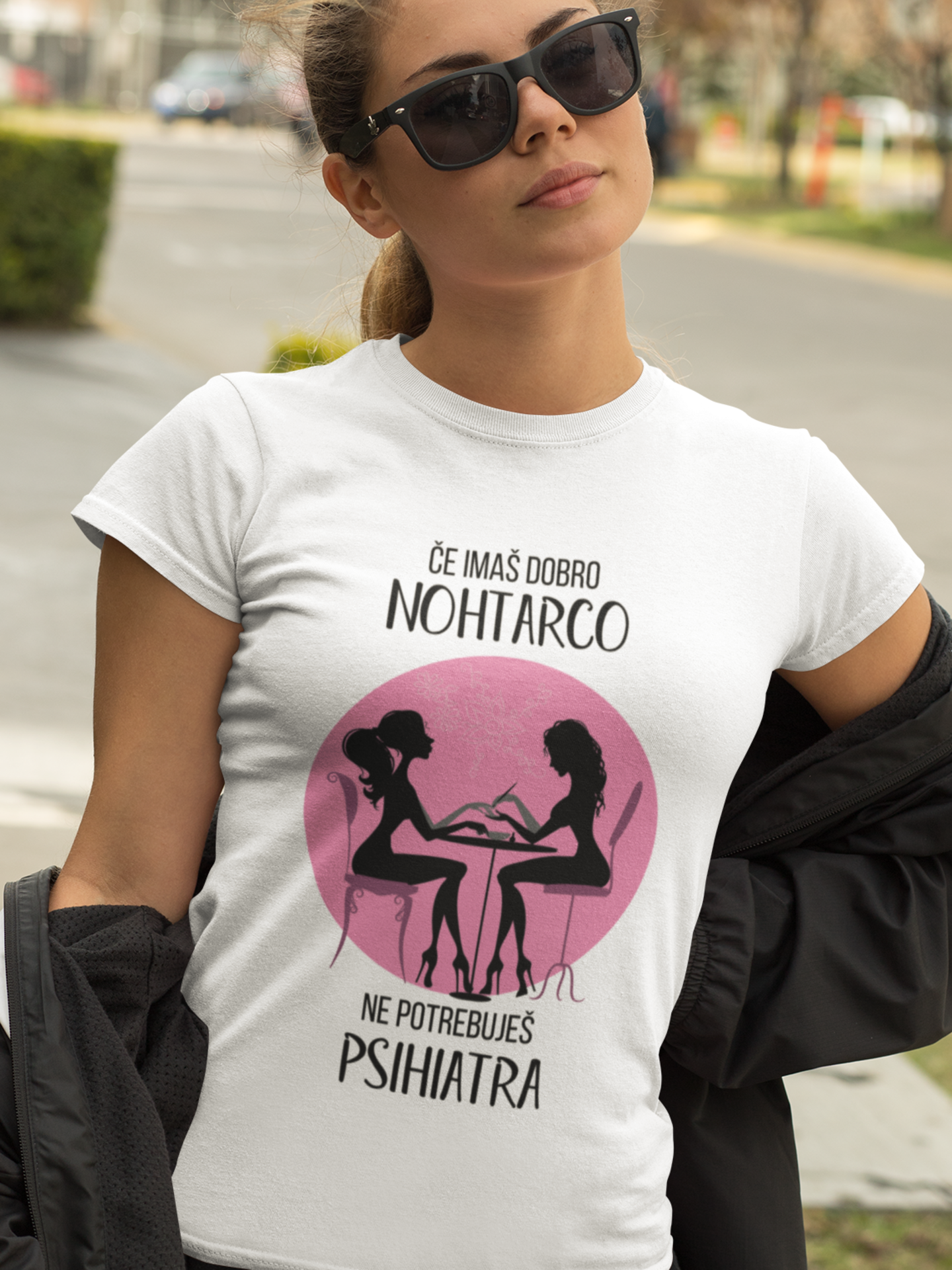 Če Imaš Dobro Nohtarco, Ne Potrebuješ Psihiatra