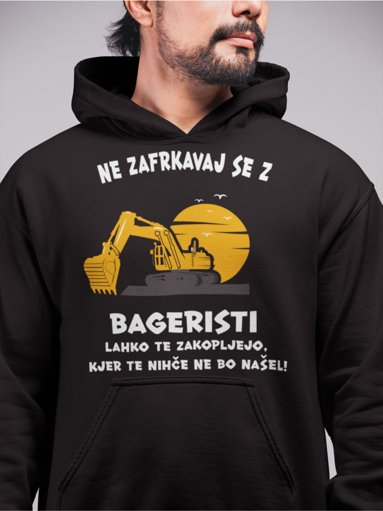 Kapucar Ne Zafrkavaj Se z Bageristi