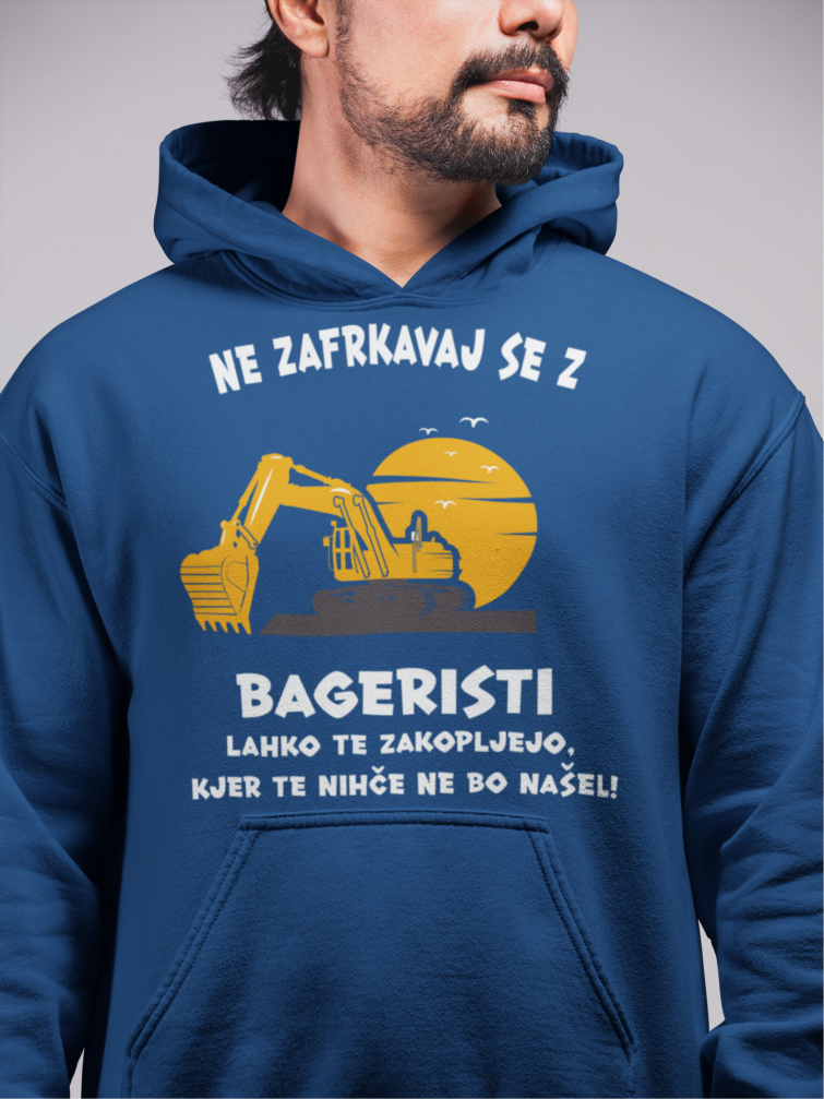 Kapucar Ne Zafrkavaj Se z Bageristi