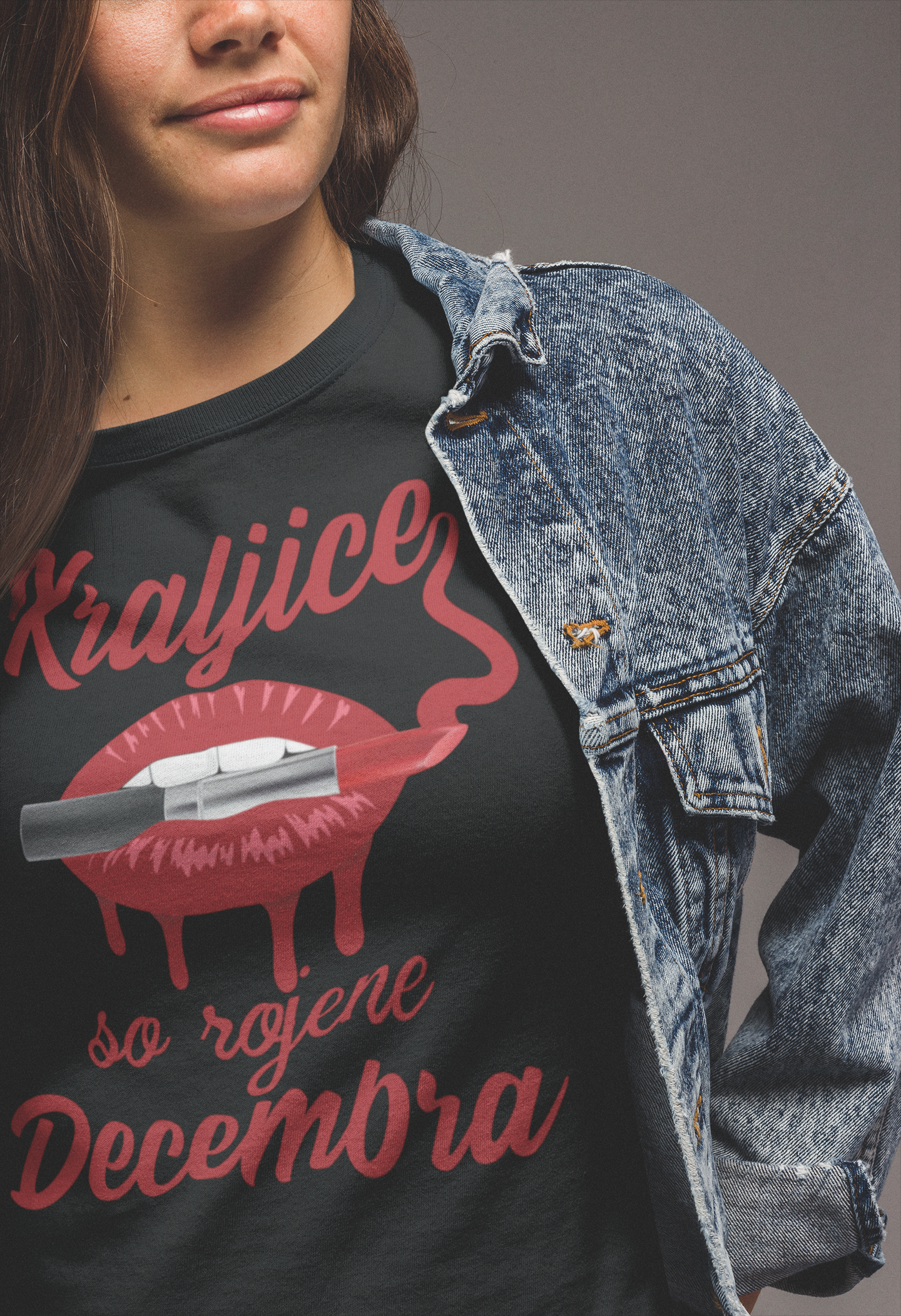 Majica Kraljice So Rojene - Decembra
