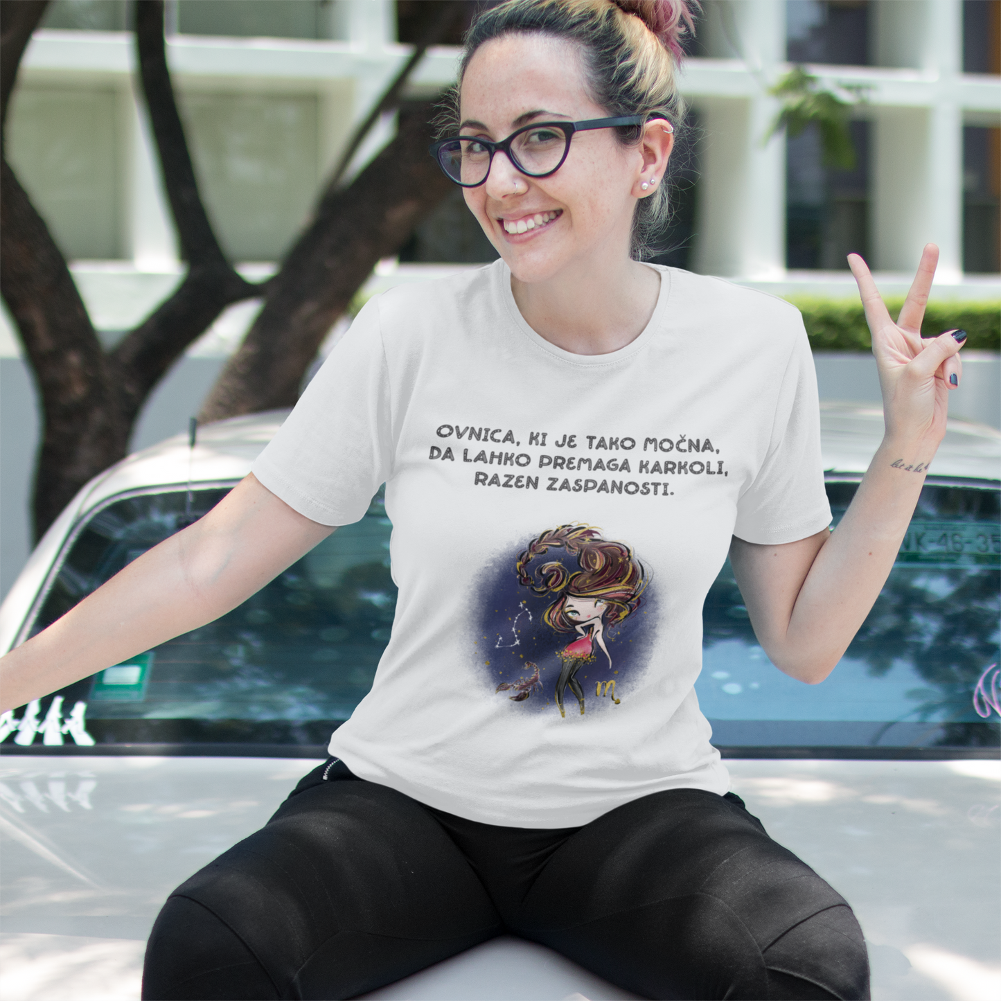 Majica Ovnica, Ki Je Tako Močna, Da Lahko Premaga Karkoli