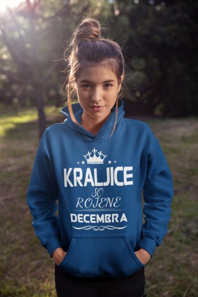 Kapucar Kraljice So Rojene Decembra