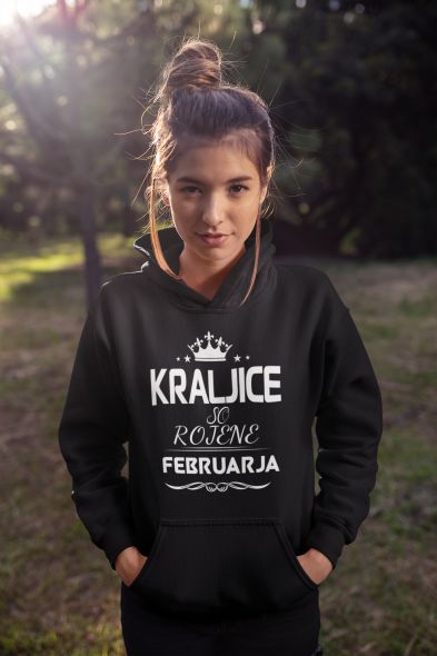 Kapucar Kraljice So Rojene Februarja