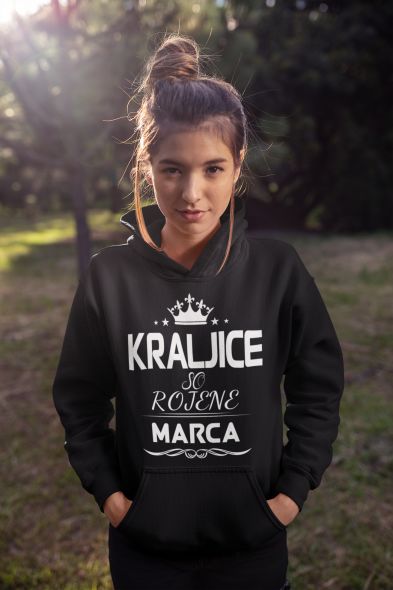 Kapucar Kraljice So Rojene Marca
