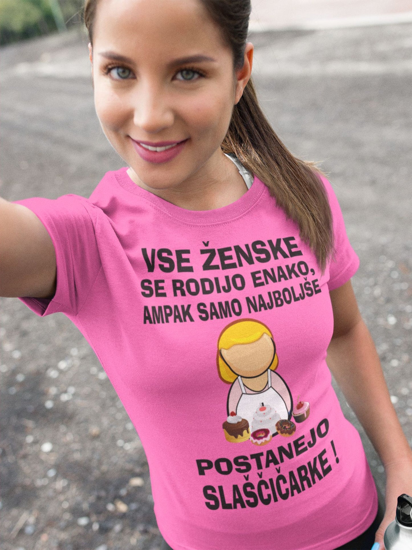 Outlet Majica - Najboljše Postanejo Slaščičarke