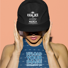 Kapa Kraljice So Rojene Marca